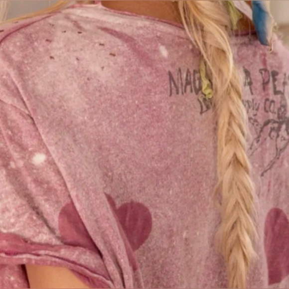 NWT Magnolia Pearl All For Love Boyfriend Tee // OSFM - Picture 5 of 5